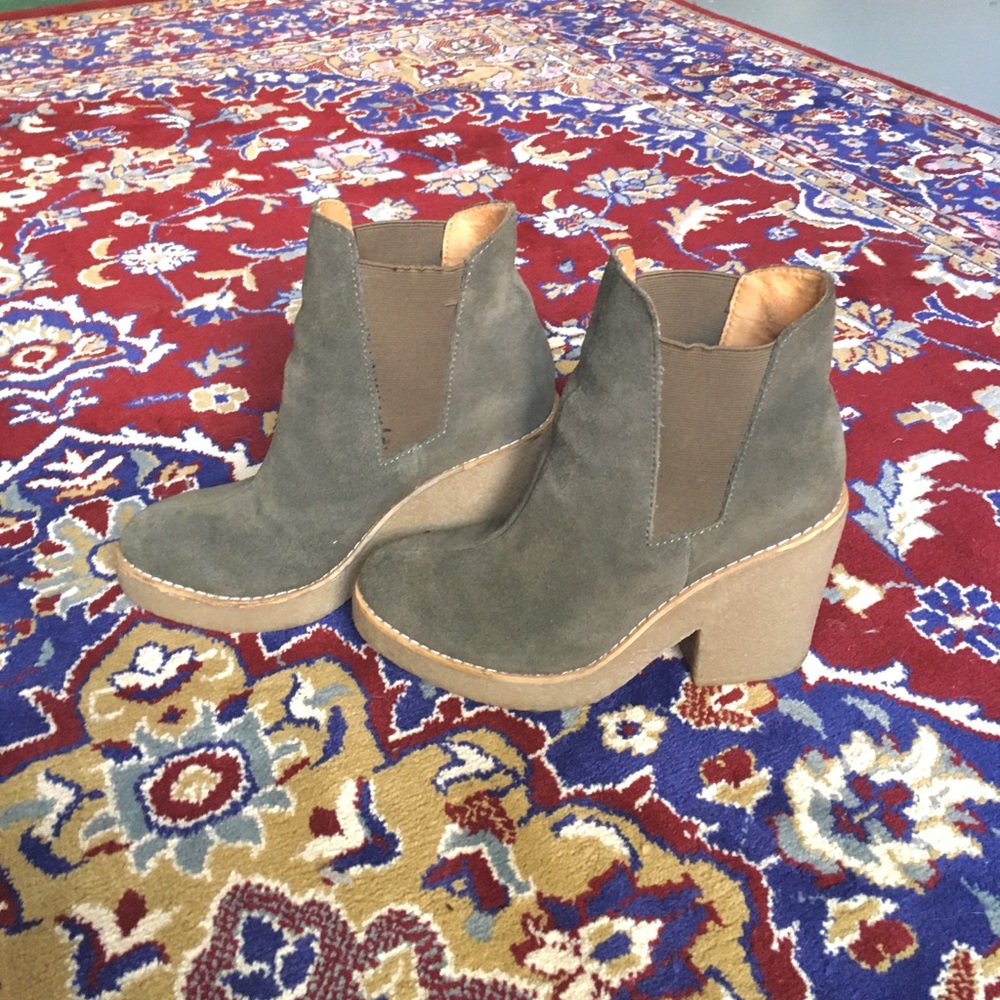 Olive Green UO Chelsea Boots